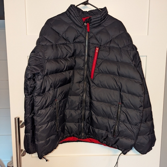 Men's Orvis Trout Bum puffer jacket in black and red size XL. Winter outerwear
